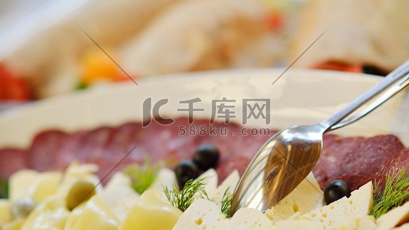 食材溯源：确保食品安全的第一步**